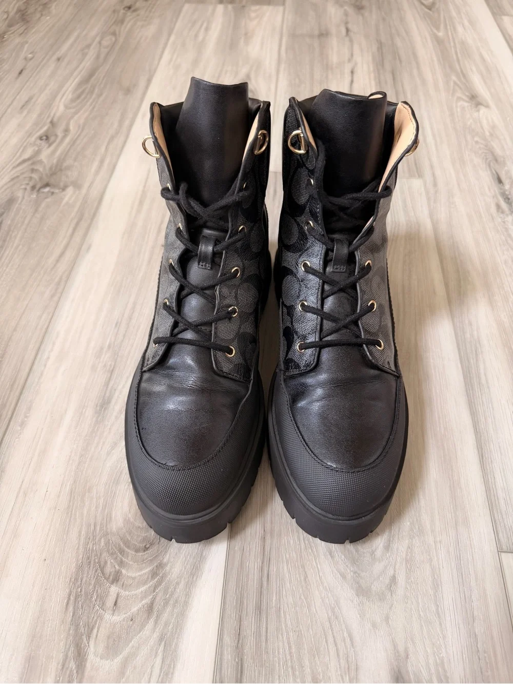 Coach CM590 Signature Combat Boots Women’s 10B Black Leather Canvas Lug Sole